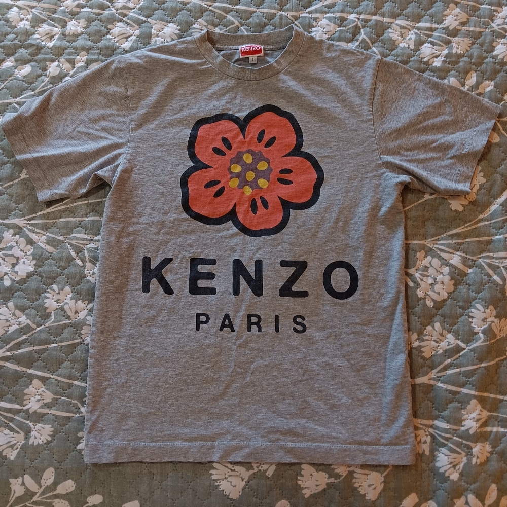Kenzo Gray and Orange Short Sleeve Tees with Floral Design
